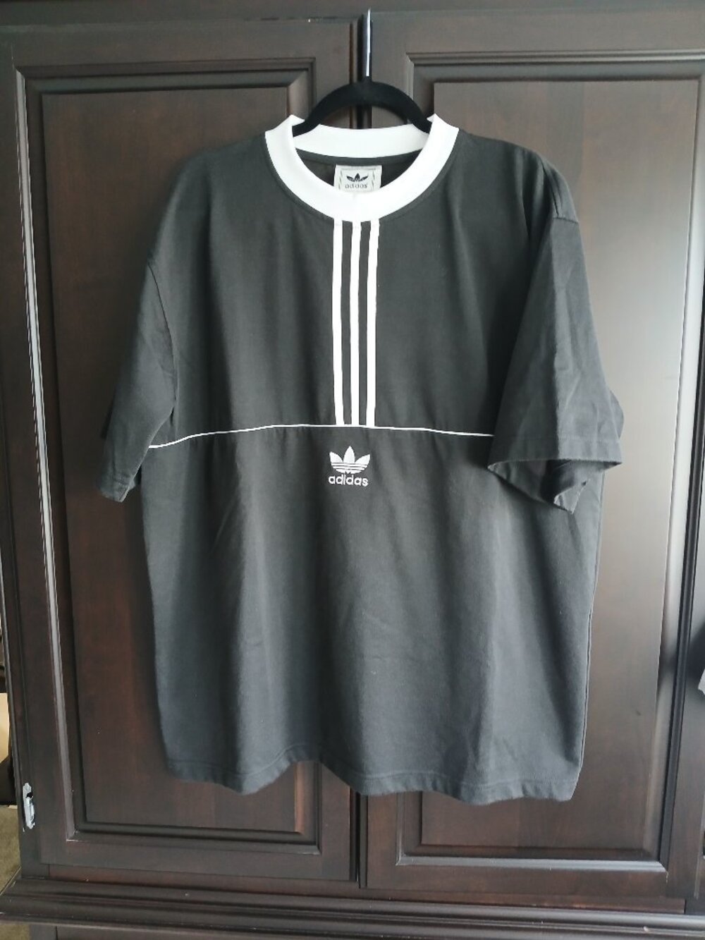 Adidas Men's Size L Shirt